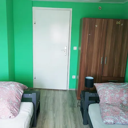 Vakantiehuis Haus In Dueren Mit 4 Und Balkon Düren - Eifel