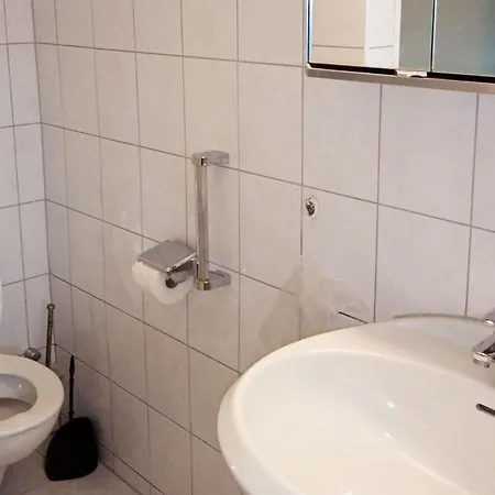 Haus In Dueren Mit 4 Und Balkon Tatil Evi